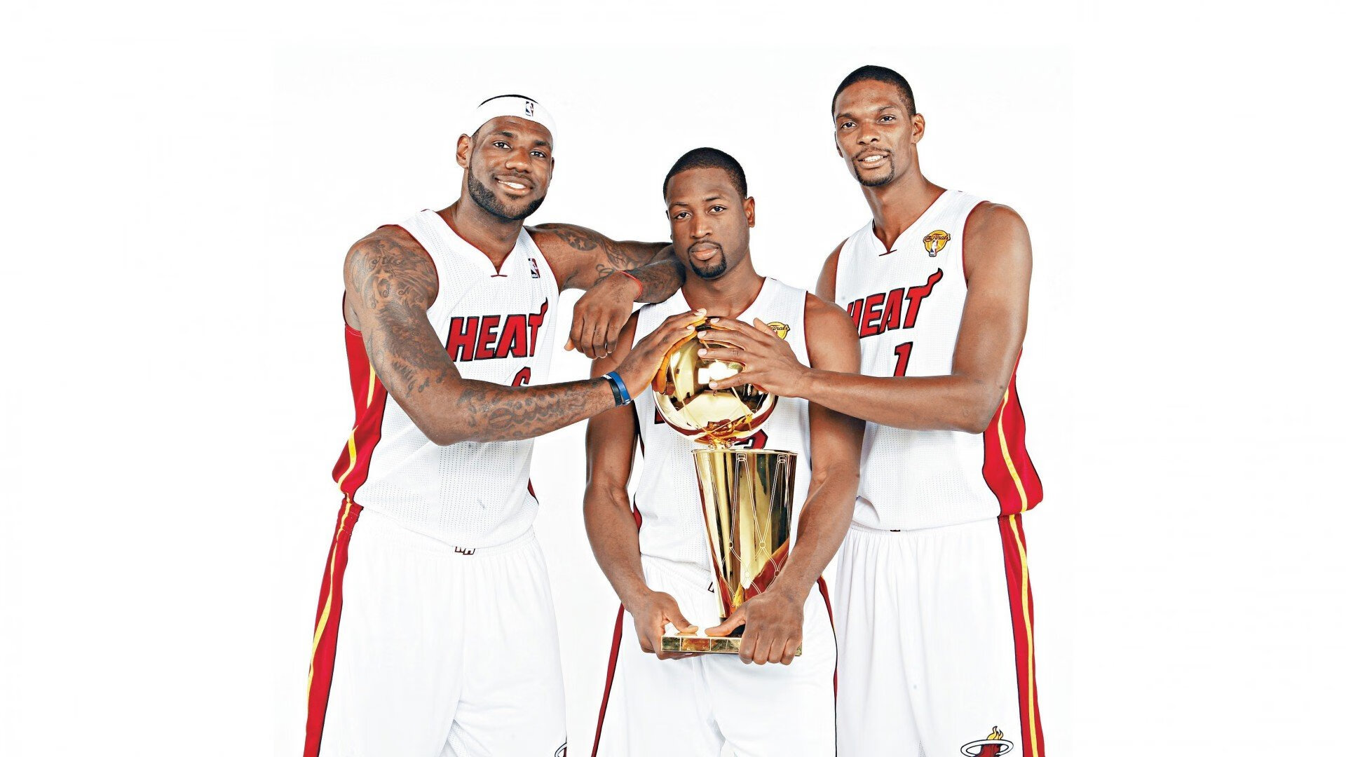 世界杯后欧冠增加多语种评论选项 满足全球球迷需求